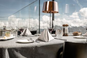 ice Q - CHEF'S TABLE